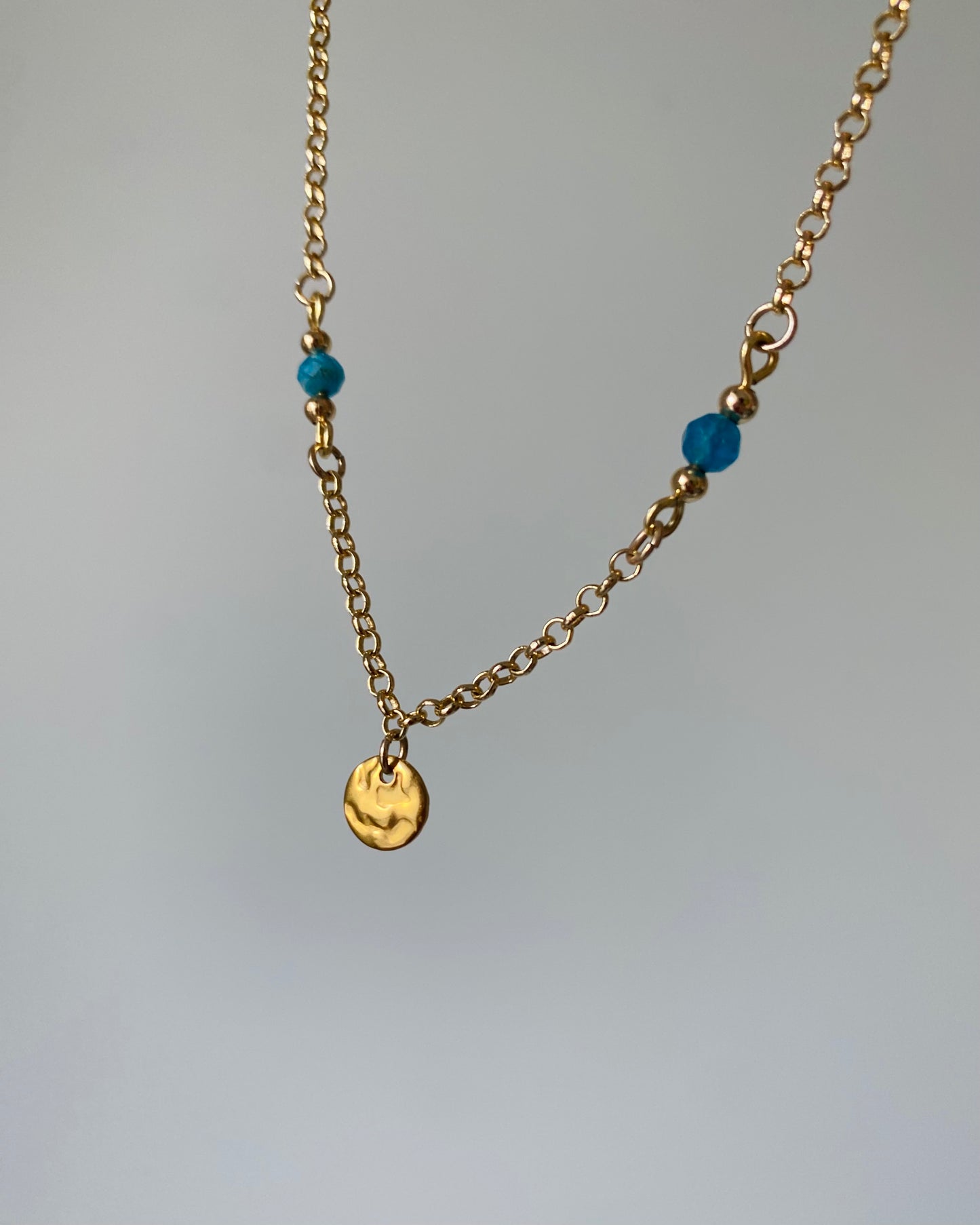 Apatite Coin Choker
