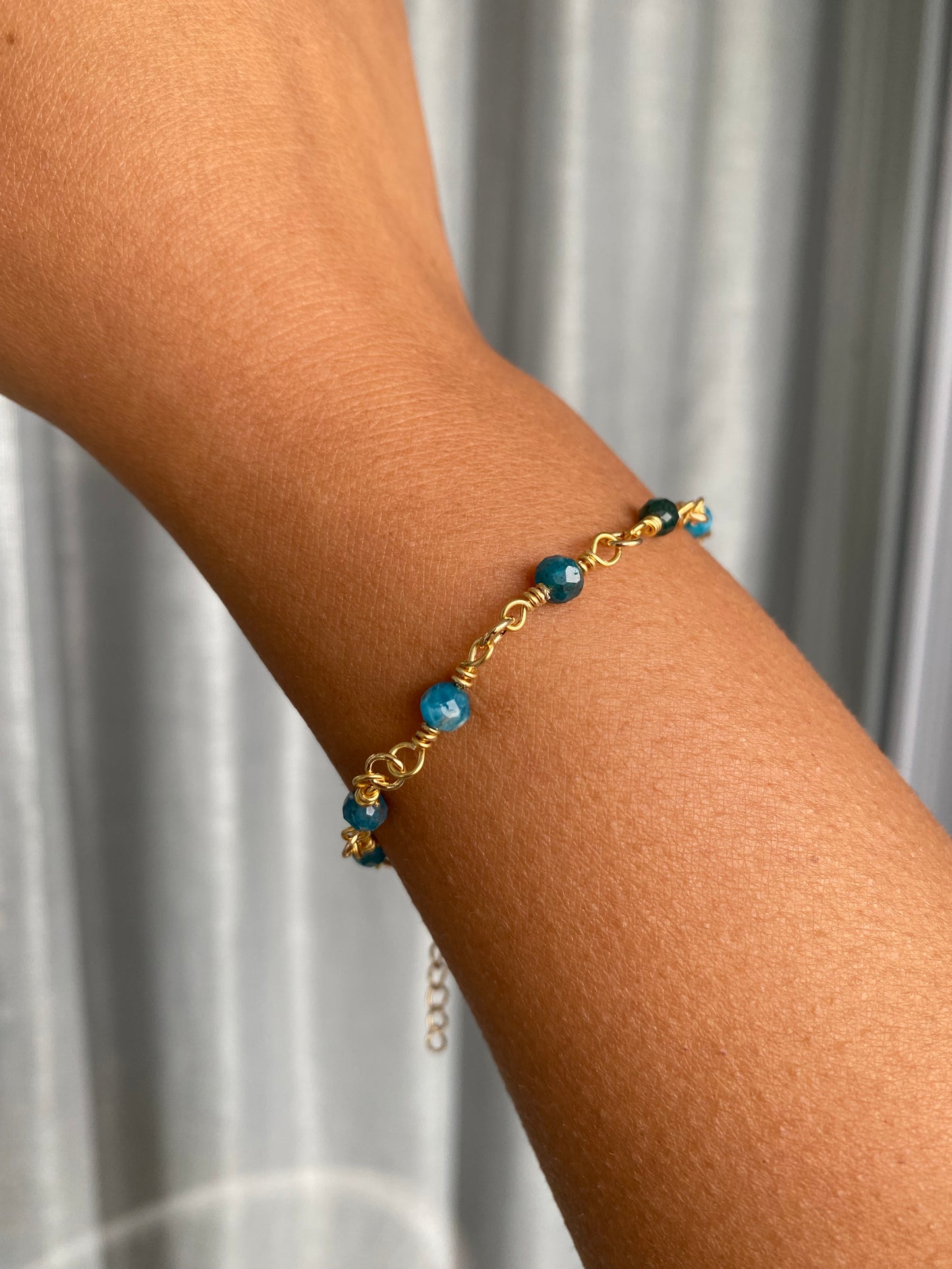 Apatite Tide Wrap