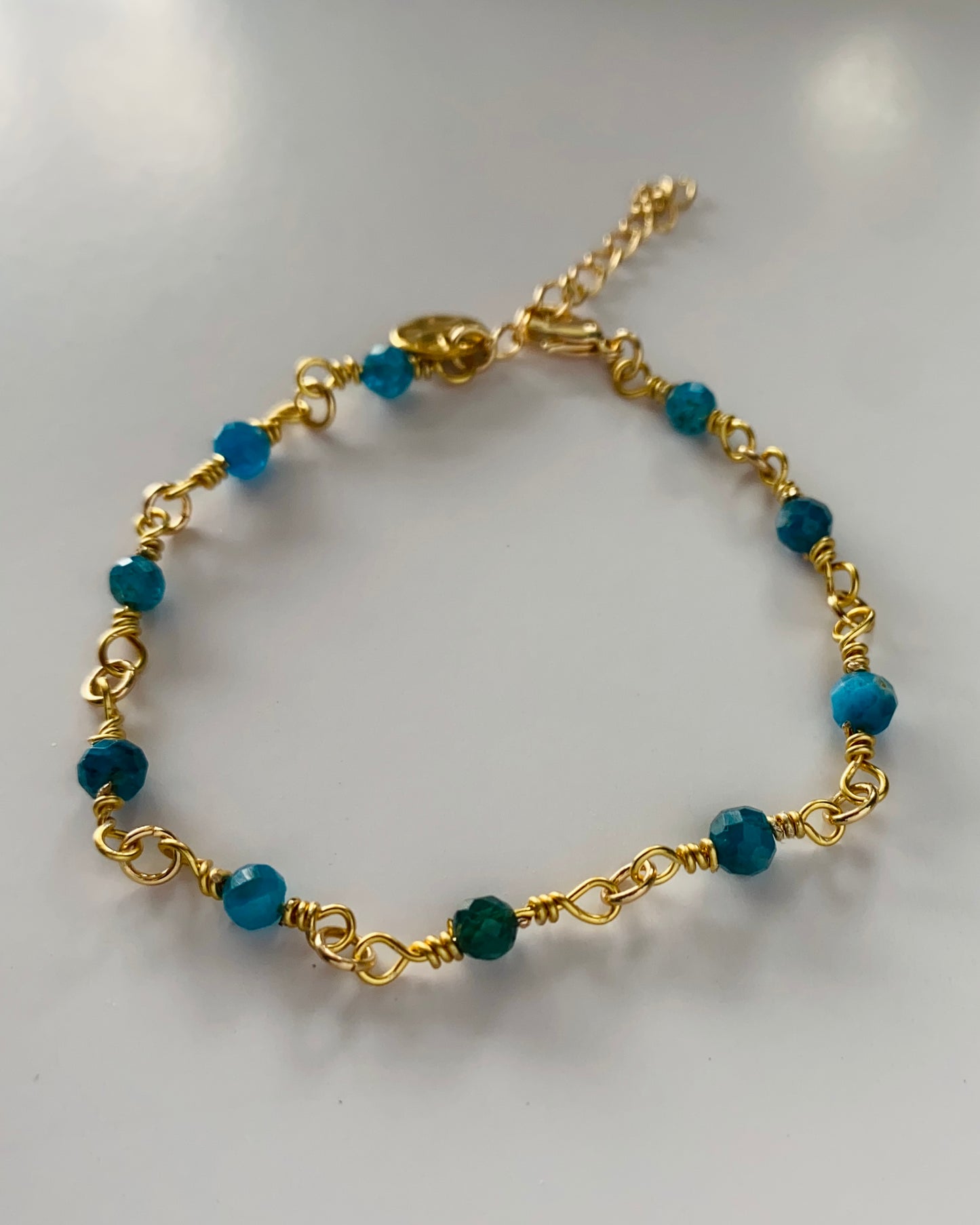 Apatite Tide Wrap