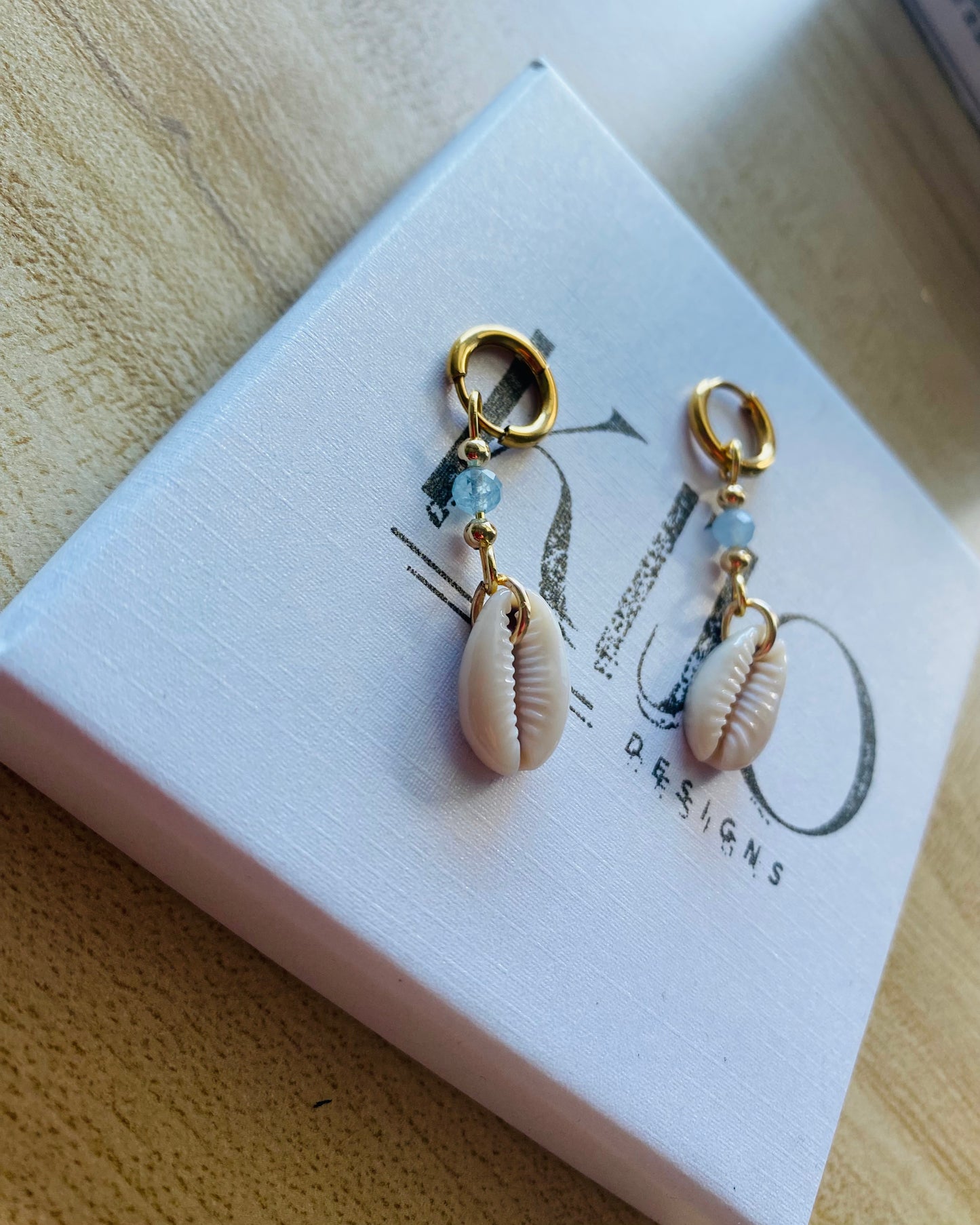 Aquamarine Shell Drops